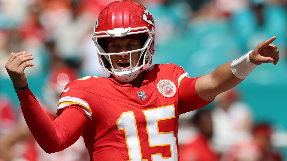 Patrick Mahomes Blamed For Chicago Bears' Hard Hit On Jalen Hurts