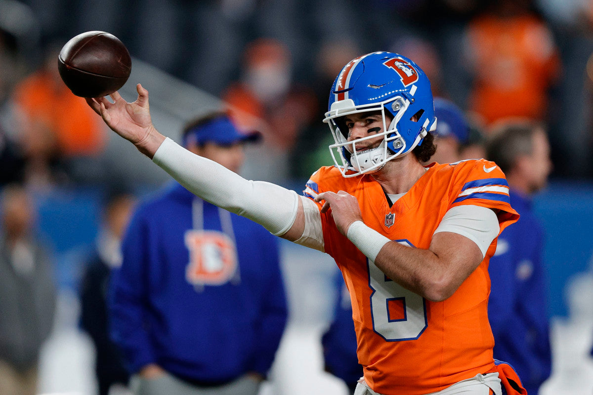 Patriots Star Milton Williams Admits He Knows 'Nothing' About Jarrett Stidham