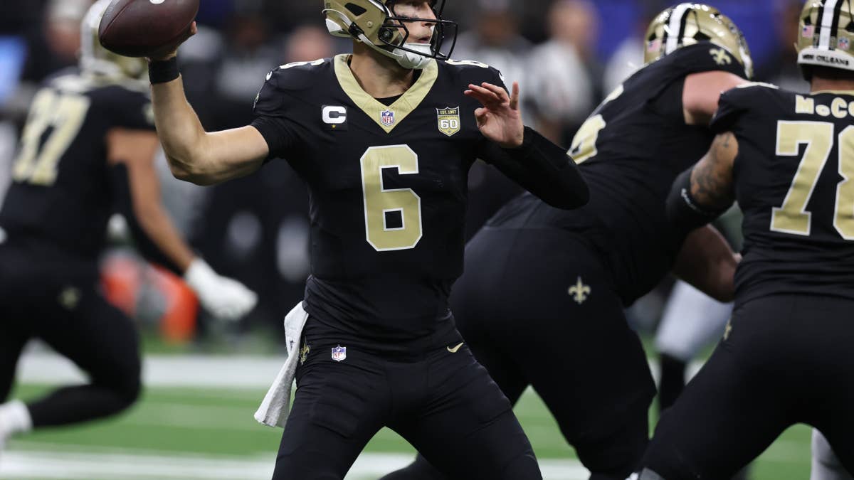 ESPN Facing Criticism For Pregame Tyler Shough Mistake