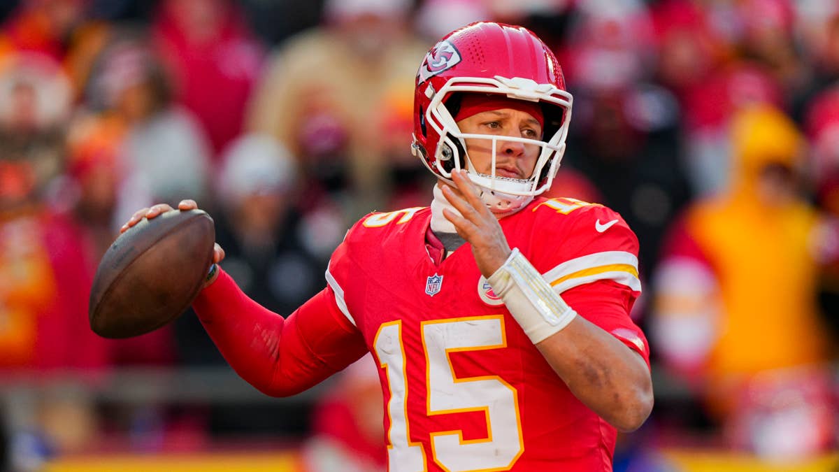 Chiefs Coach Andy Reid Makes Justin Fields Decision Following Patrick Mahomes News