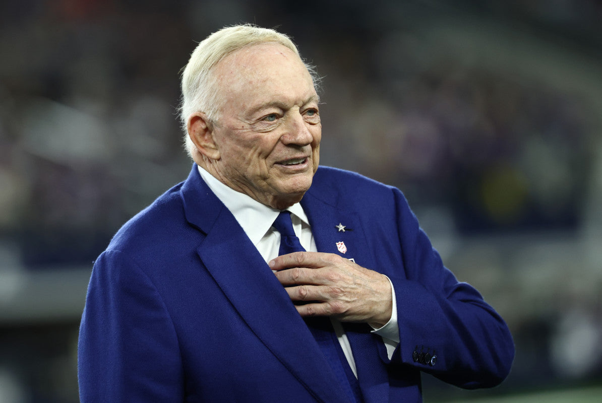 Cowboys Predicted To Draft 17-Sack Star Despite Rashan Gary Decision