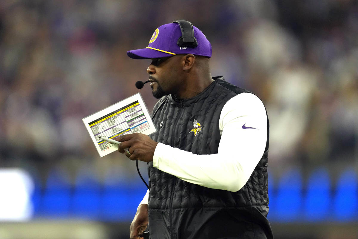 NFL Insider Makes Prediction For All 8 Coaching Openings
