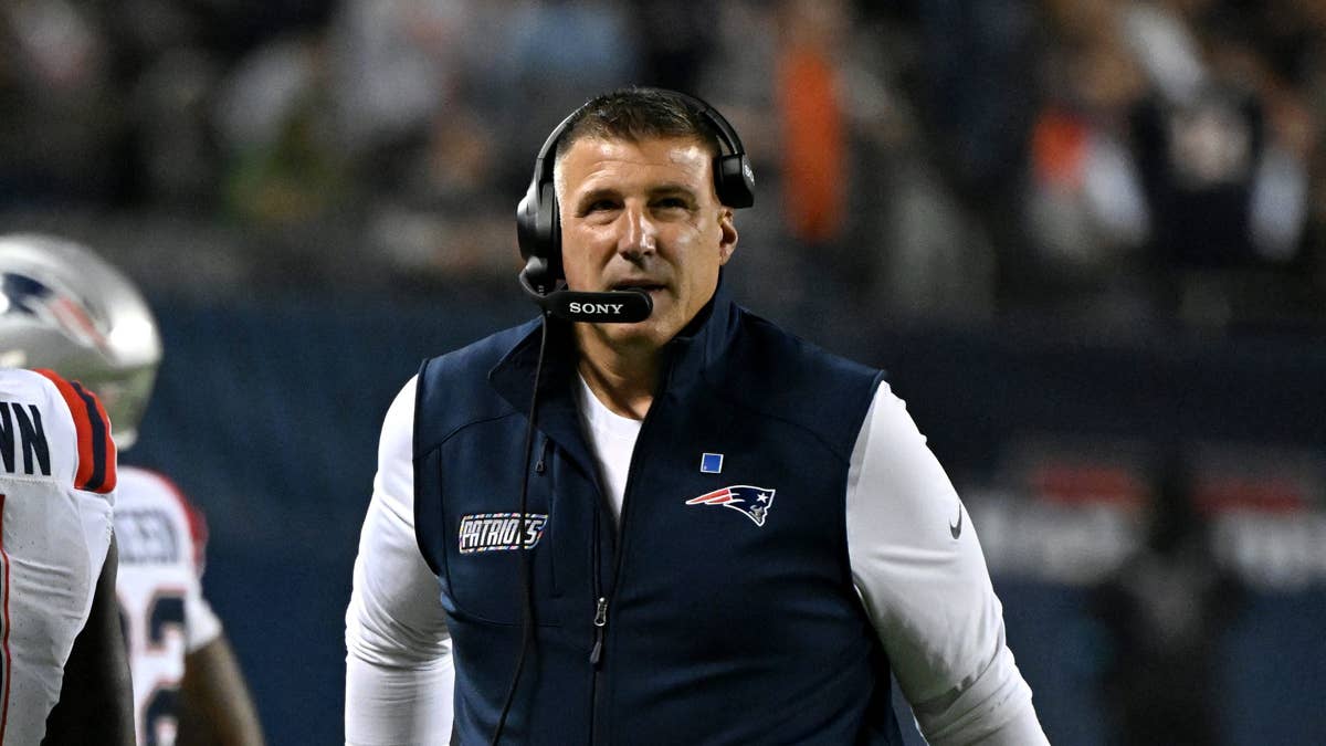 Errors and Turnover Woes Sink Patriots in 30-24 Loss to Bears
