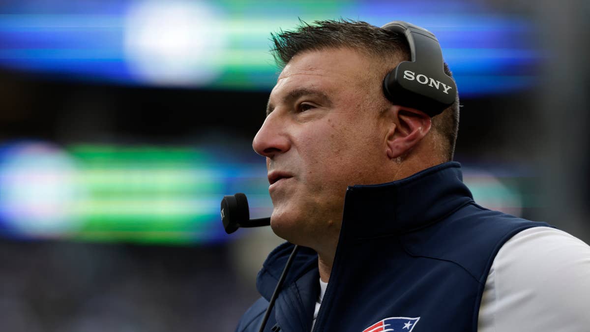 Patriots Power Rankings Roundup: Maye’s Fourth-Quarter Flop Sends Team Tumbling