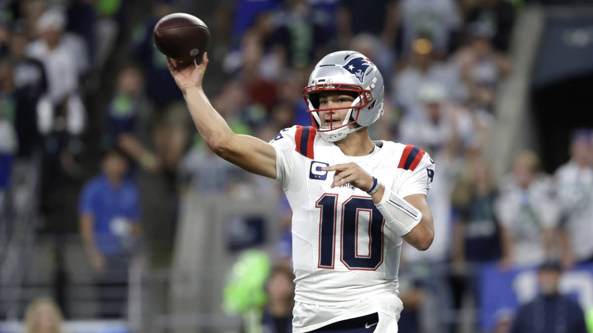 Patriots, Drake Maye Seem To Be At Odds Over Mysterious Shoulder Injury