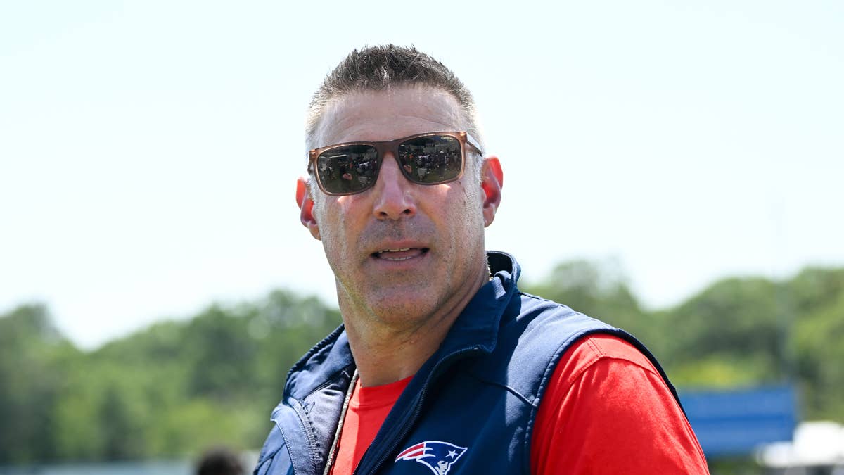 NFL Insider Thinks Mike Vrabel Might've Received Secret Punishment