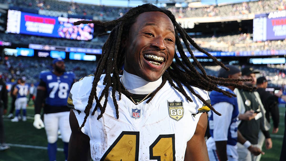 What Did Alvin Kamara Do Against the Giants? Saints RB Joins a Rare 5,000-5,000 Club