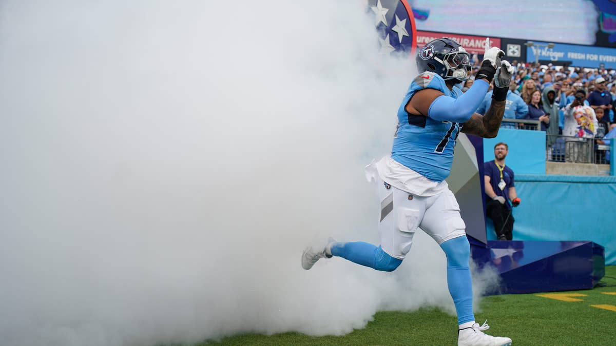 Dan Moore Jr. Cleared for Titans' Practice Days After Early Exit