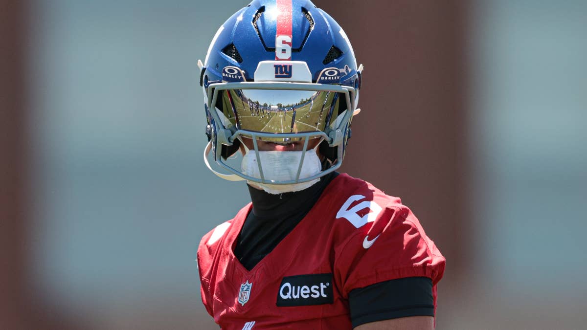 2026 Fantasy Football Quarterback Breakout Candidates to Consider on Draft Day