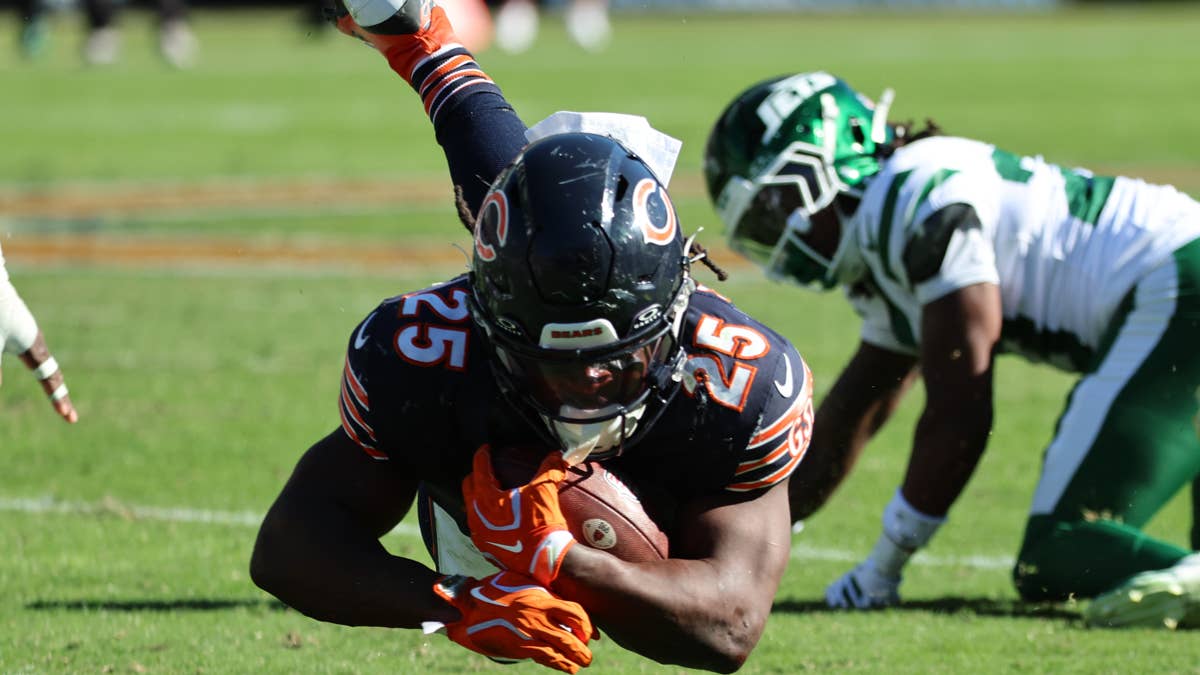 Chicago Bears Suddenly Have a Real Backfield Decision