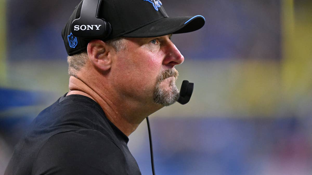 Dan Campbell Defends Lions Coach After Another Rough Performance