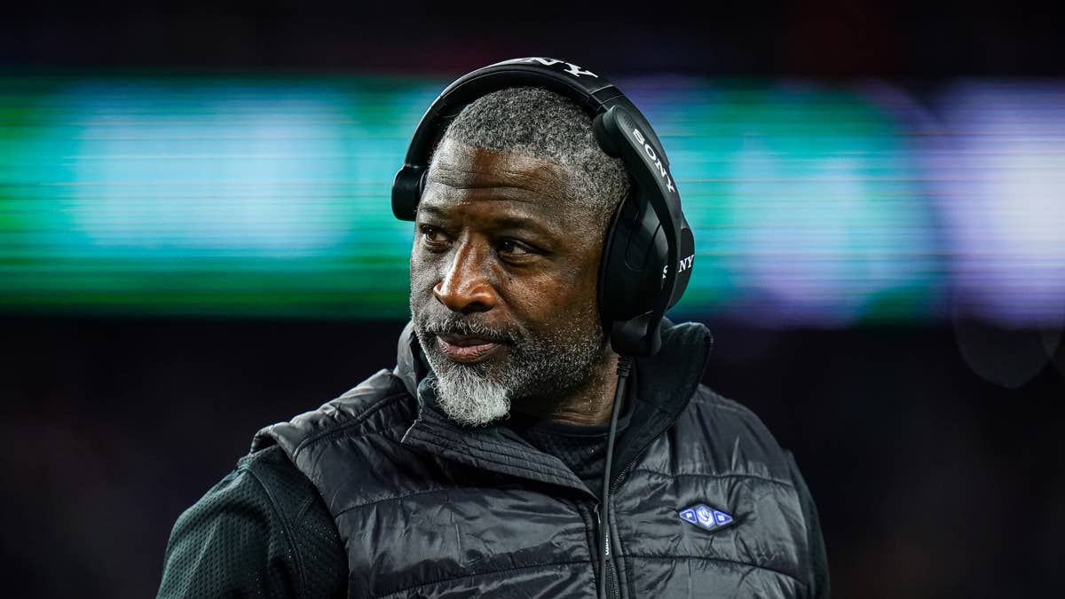 Aaron Glenn Could Win Coach of the Year If Jets Snap the NFL's Longest Playoff Drought