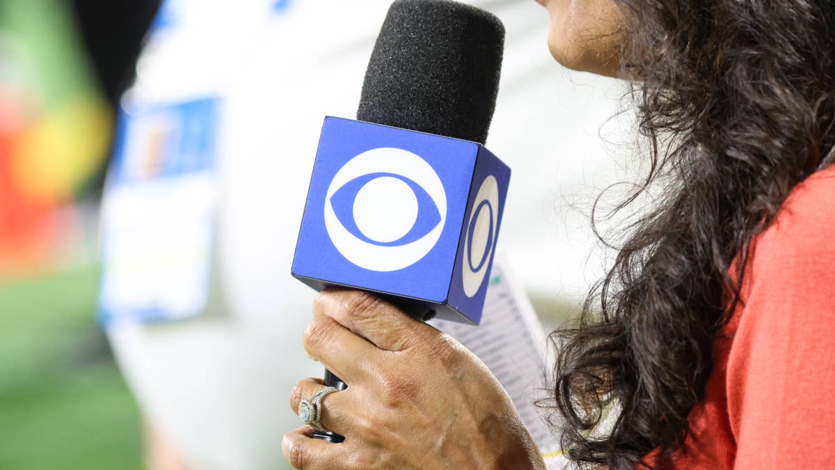 NFL Fans 'Not Happy' With CBS's ChatGPT Sideline Reporting Sunday