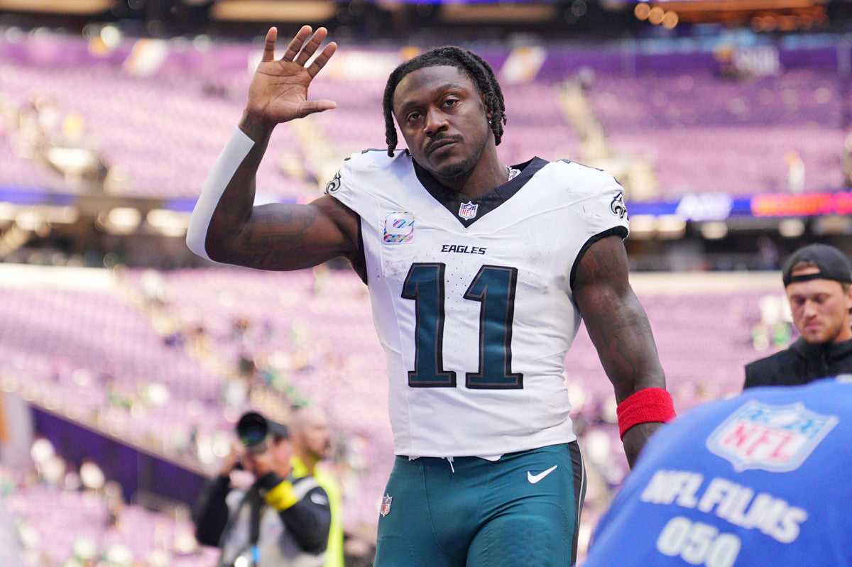 Report: Two Frontrunners Emerging For A.J. Brown Trade