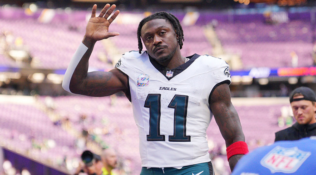 Blockbuster Trade Idea Has Eagles Sending A.J. Brown to Denver Broncos