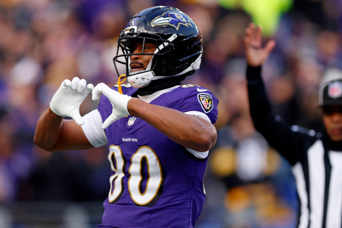 New York Giants: Sign Tight End Isaiah Likely to Three-Year Deal