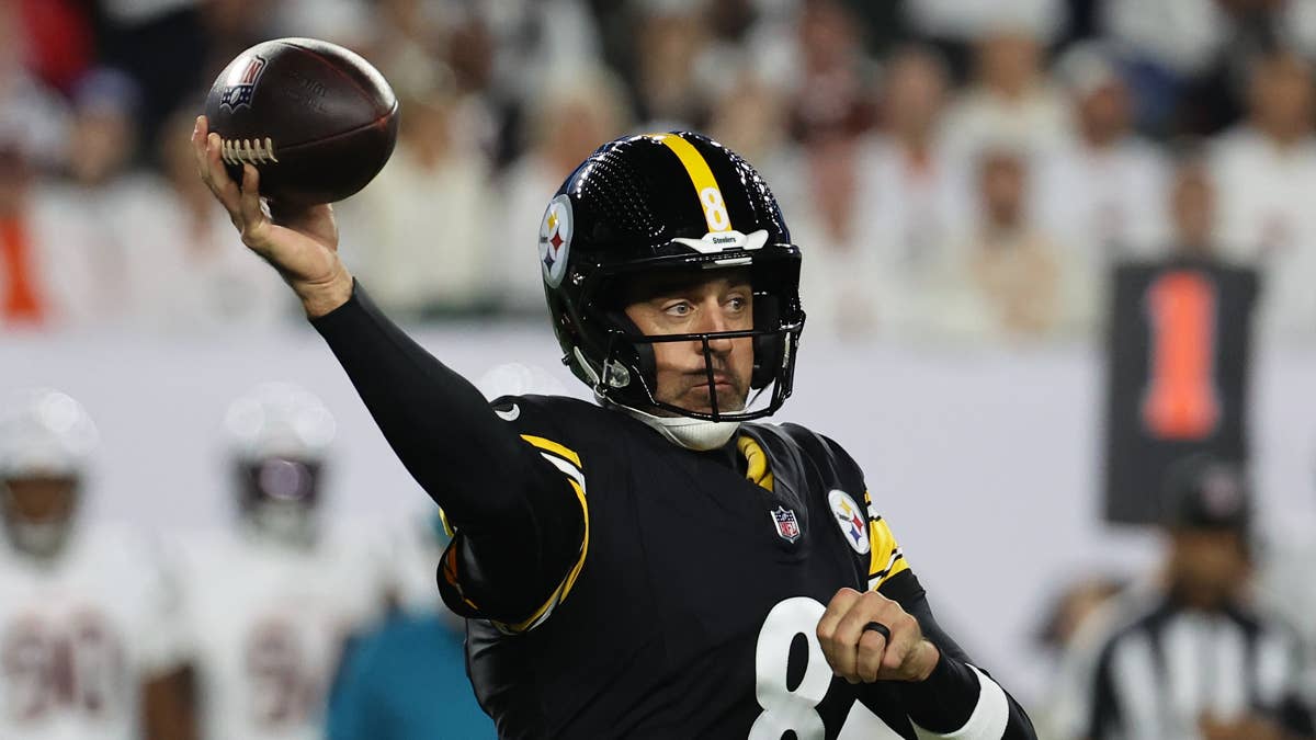 The Cardinals Are Now Publicly Recruiting Aaron Rodgers