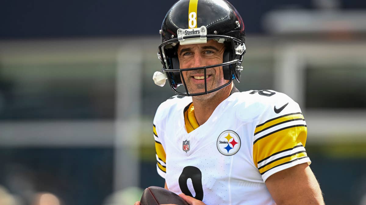Steelers' Aaron Rodgers can Reach two Historic NFL Milestones in Final Season