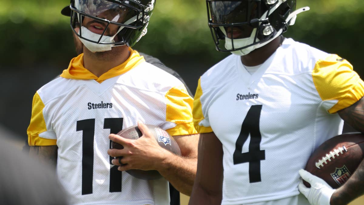 Aaron Rodgers, Steelers Receive Two Major Pieces of News