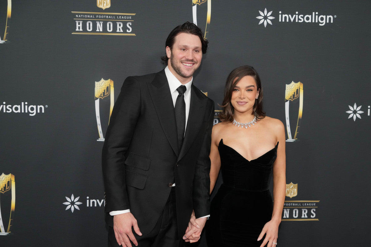 Josh Allen Responds To Photo Of Wife Wearing Broncos Gear