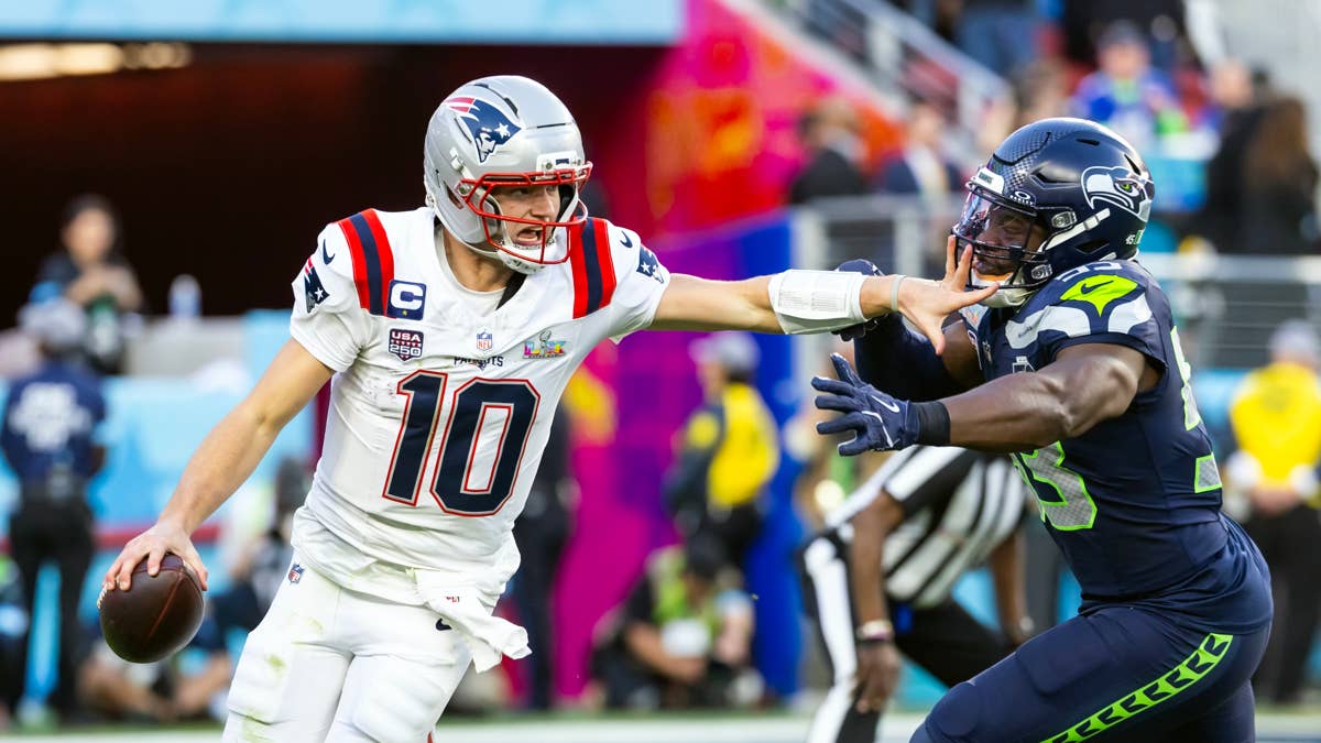 Seahawks, Patriots Have Big Questions Ahead of Regular-Season Opener