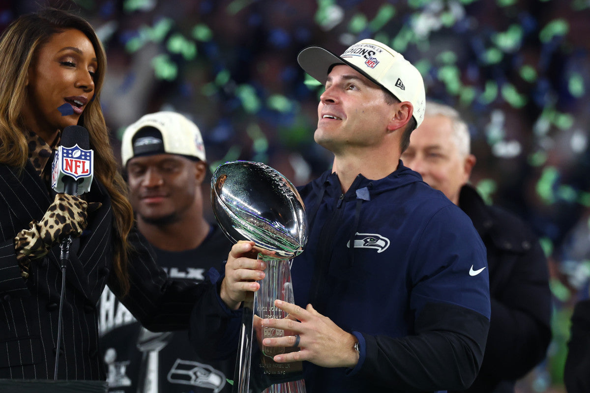 Tom Brady, Peyton Manning Sent Same Text Message After Super Bowl 60