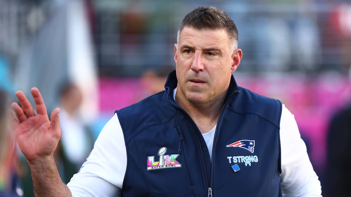 There's 'Growing' Chance Mike Vrabel Isn't Patriots Coach Next Season