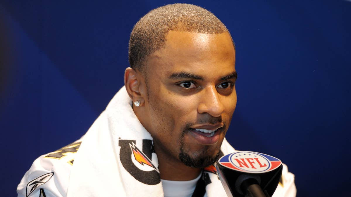 Former NFL Star Darren Sharper Transferred From Federal Prison