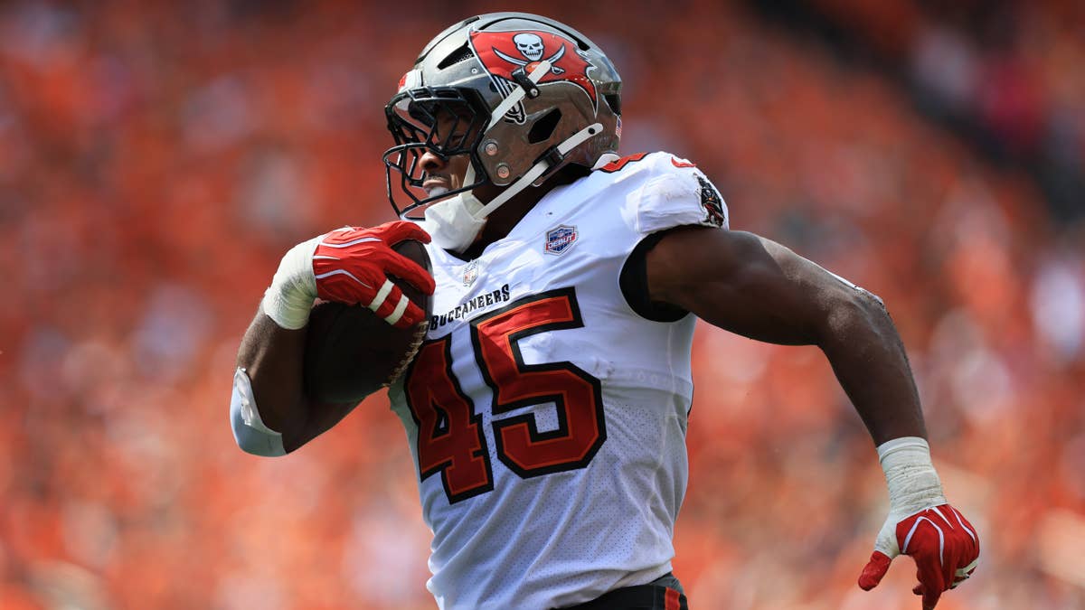 Larry Foote Calls Josiah Trotter 'Mean,' and the Buccaneers Rookie Has Toned It Down Since Camp