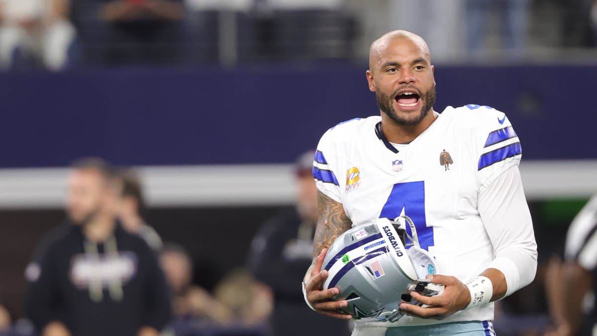 Dallas Cowboys Fans Want Dak Prescott To Start Acting Like Troy Aikman Did On The Sideline