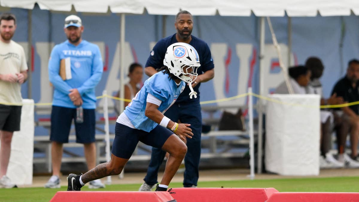 Winners and Losers from Titans' First Padded Practice