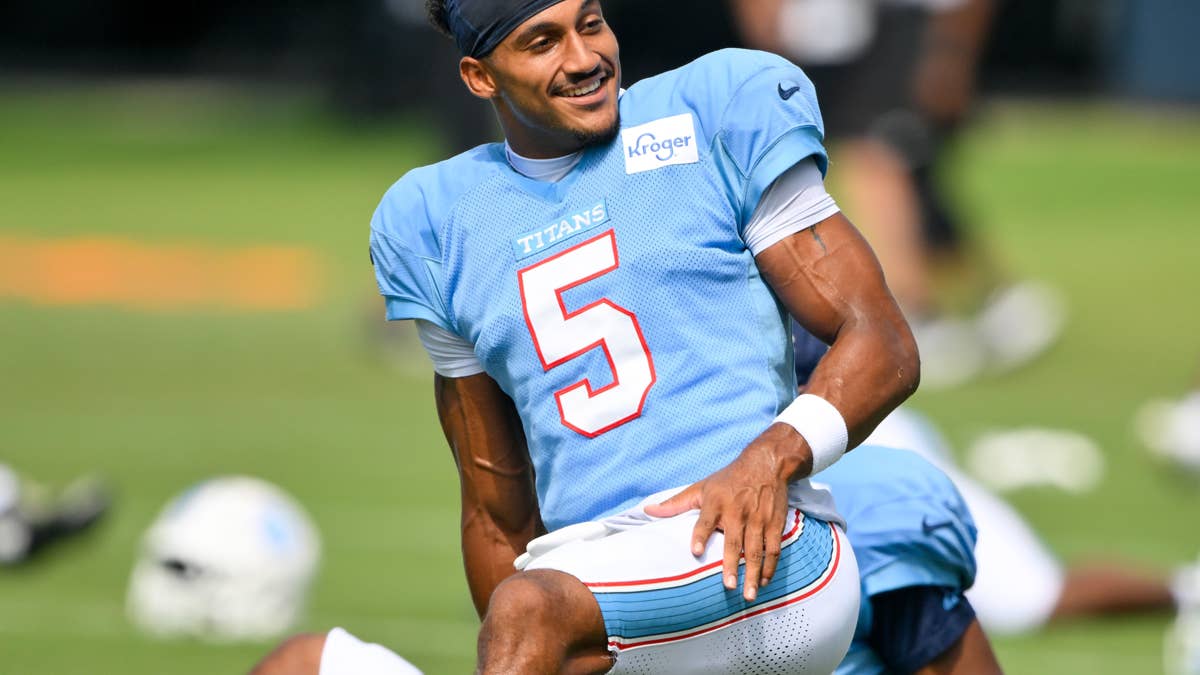 Tennessee Titans' Wide Receiver Elic Ayomanor Suffers Injury During Training Camp