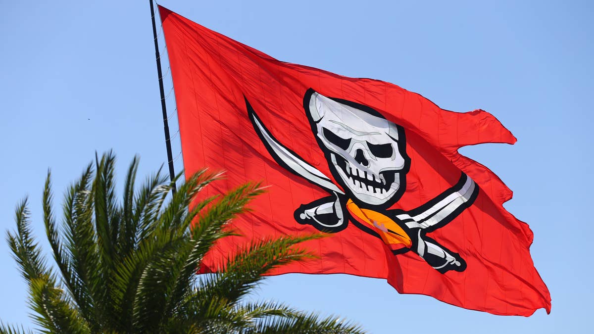 Tony Castricone to Replace Iconic Gene Deckerhoff As Bucs' Radio Voice