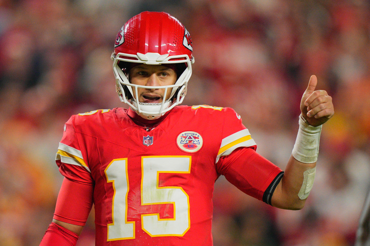 Patrick Mahomes Reacts to Chiefs’ Decision to Trade Trent McDuffie