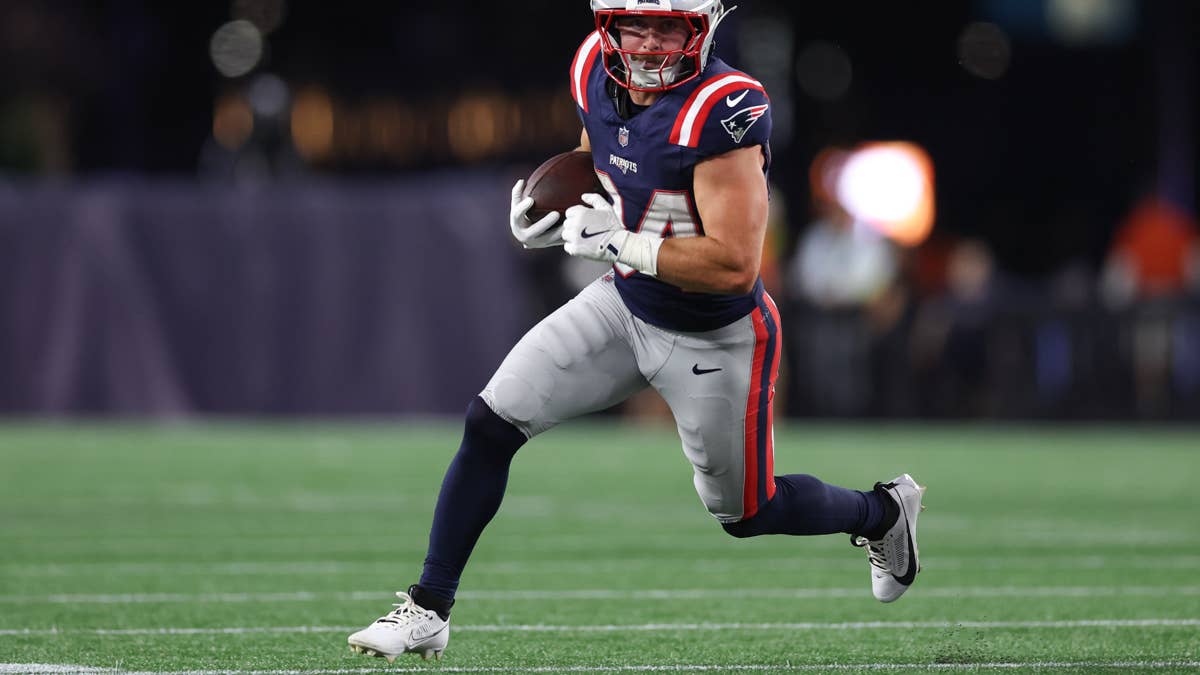 Four running backs to battle for one available spot on Patriots roster