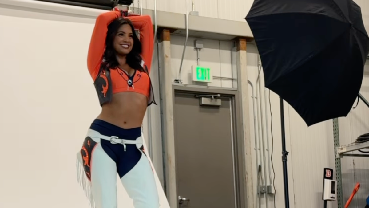 NFL Fans Demand 'Better Pay' As Cheerleaders' Second Jobs Leak
