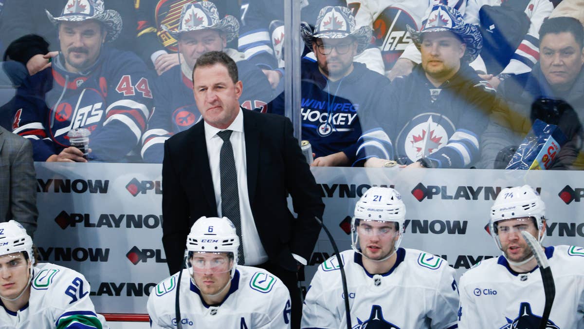 Canucks Reportedly Make Head Coach Decision After Front Office Changes