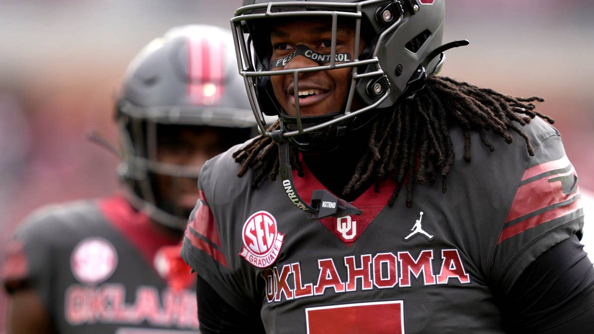 Falcons Provide Kendal Daniels Update After Injury Scare