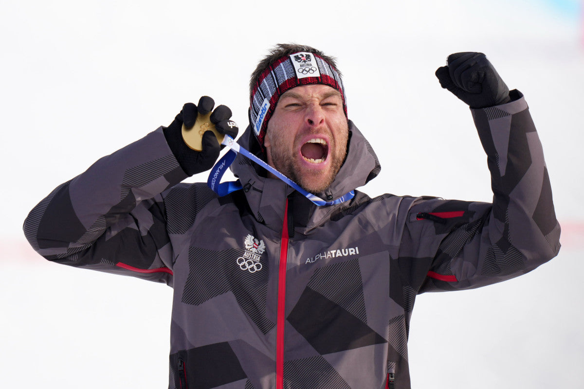 Fingertip Finish at Winter Olympics Ends in Austrian Snowboarder’s Shirtless Celebration
