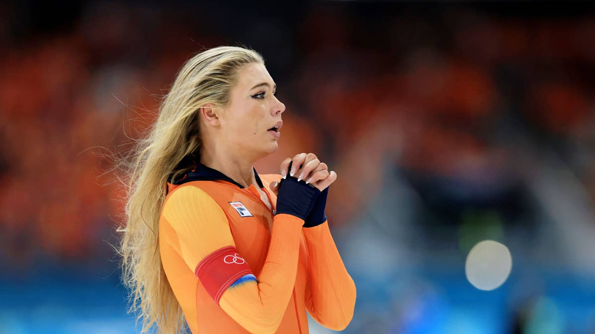 Olympics Star Jutta Leerdam Sizzles in New Poolside Photos