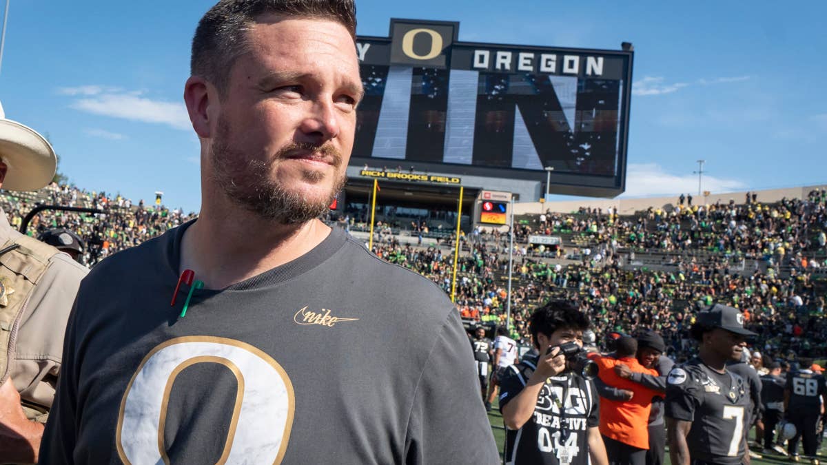 Oregon Football Predicted to Receive Commitment From Elite 5-Star Playmaker