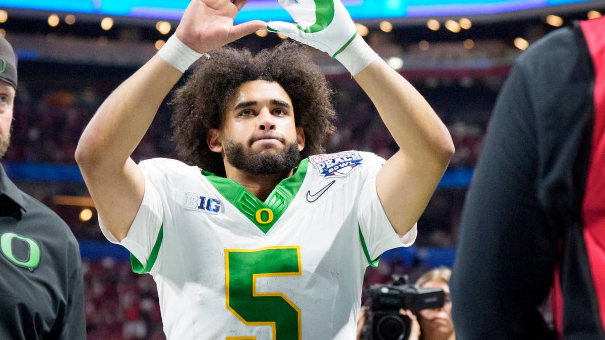 Dante Moore Speaks Out for First Time Since Suffering Injury Against USC, Thanks Fans and Supporters for Their Well Wishes