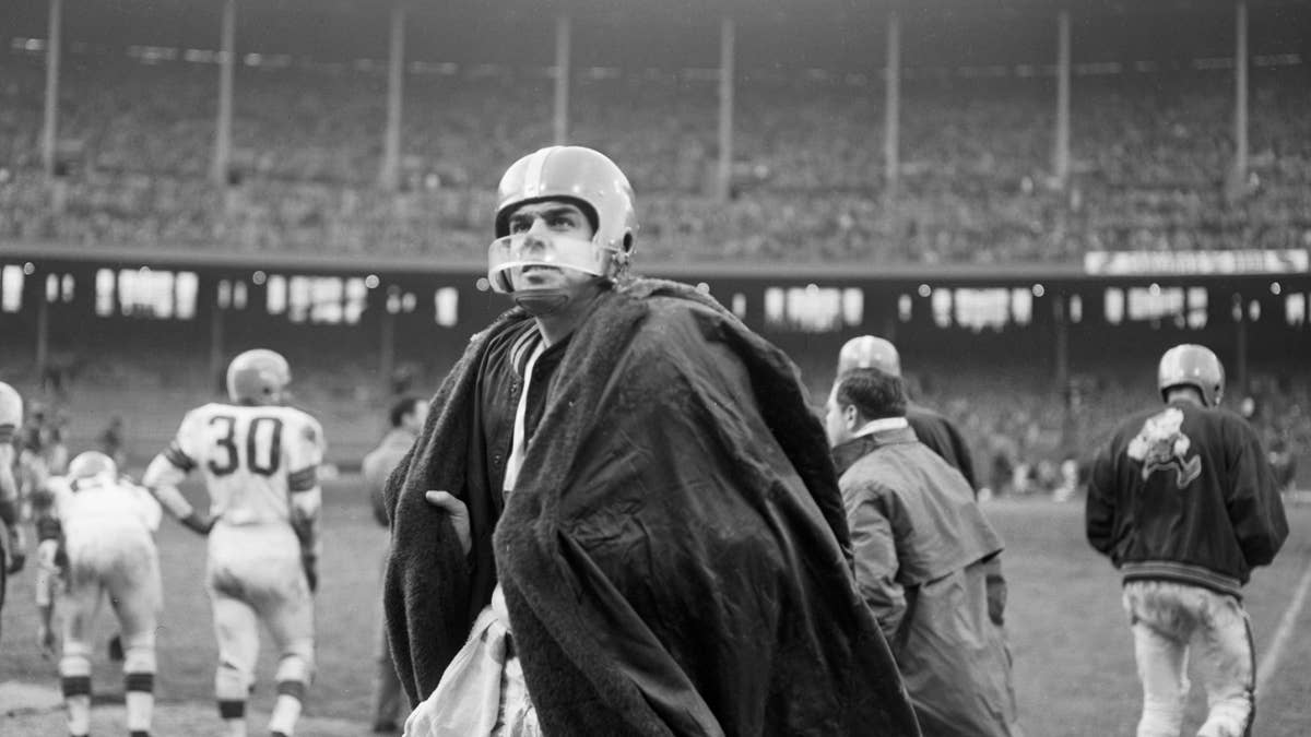 5 Best Quarterbacks in Cleveland Browns History