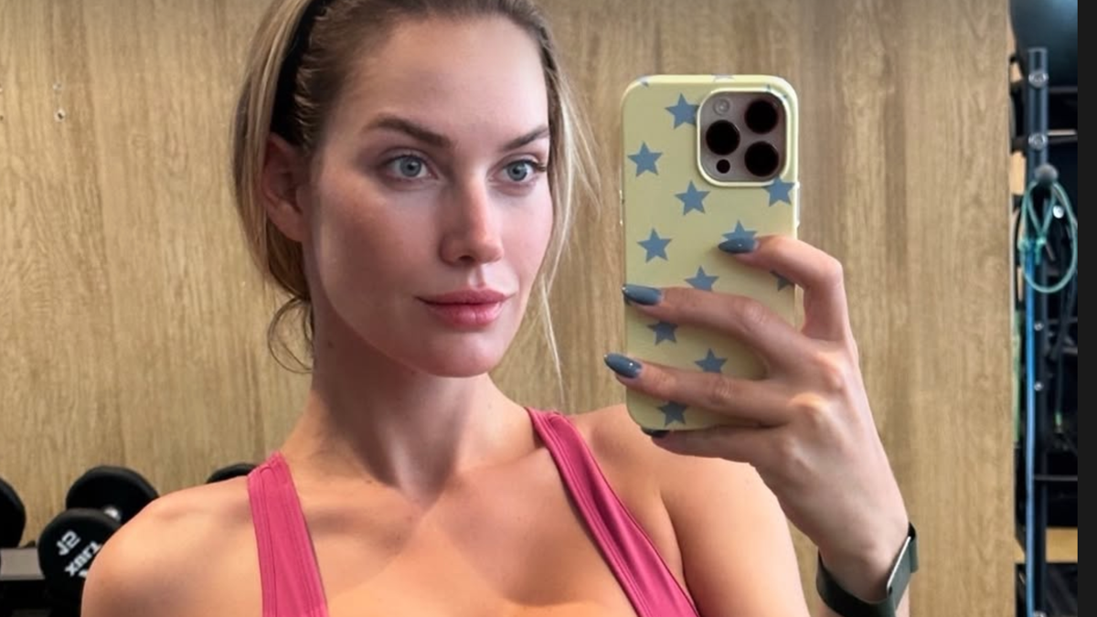 Paige Spiranac Ready For Fall Golf As She Hits The Gym Hard