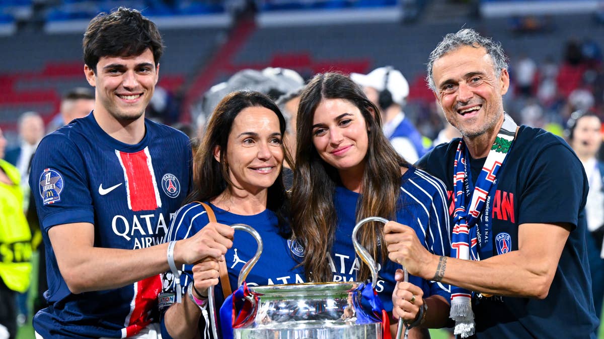 Inside Luis Enrique's Personal Life- Wife, Children, Siblings, Ethnicity & Family Background
