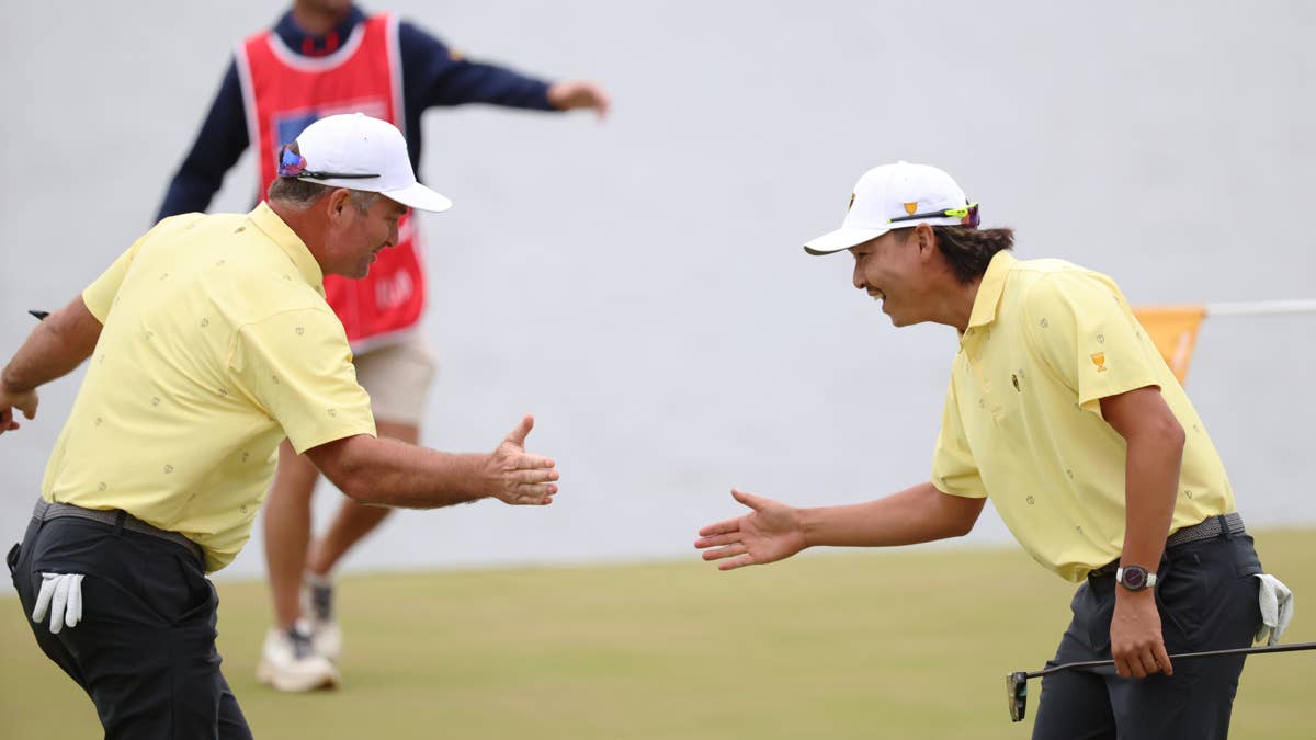 International Team Sweeps Friday, Flips Presidents Cup to 7-3