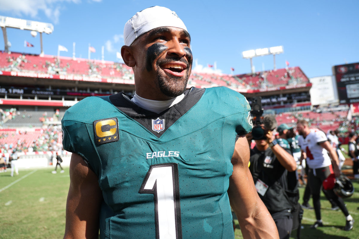 Eagles' Jalen Hurts Makes Career Move Away From NFL Amid Offseason