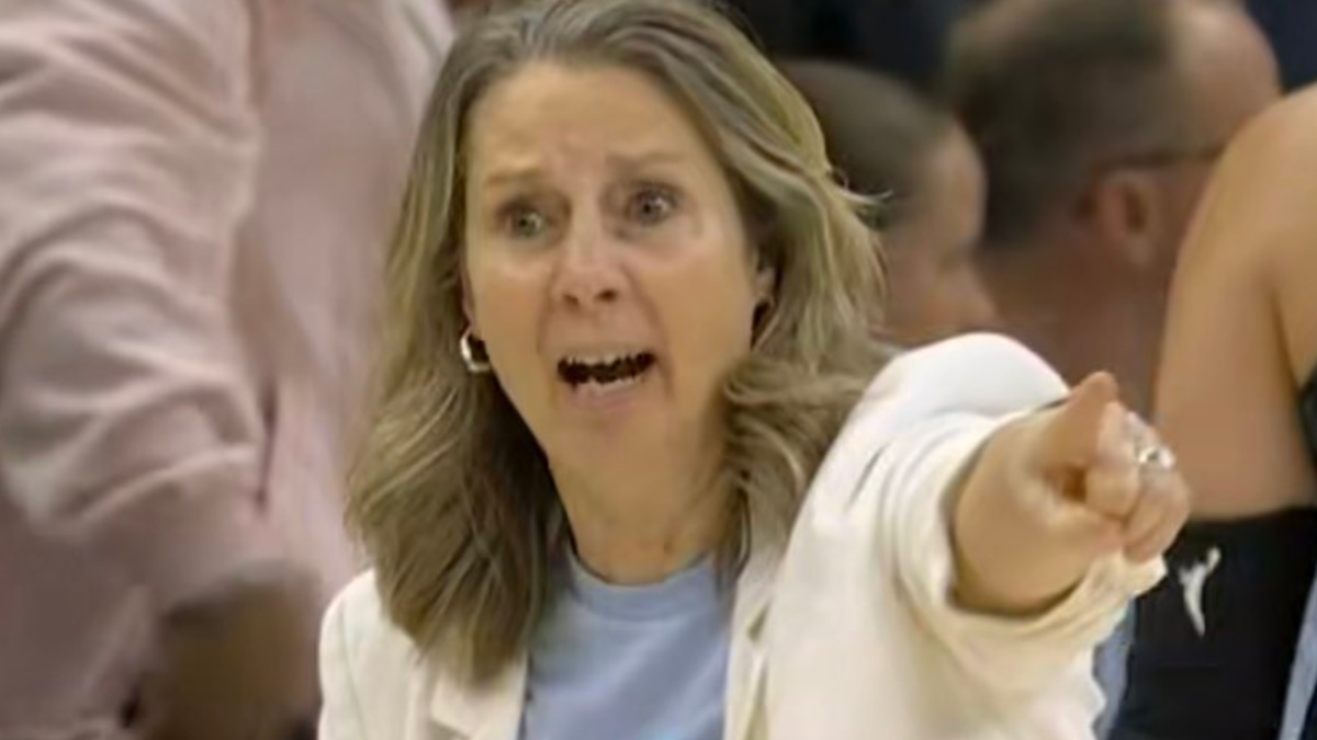 Lynx Coach Cheryl Reeve Opposes Sophie Cunningham With Shirt Choice Sunday