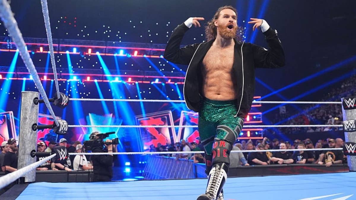 Sami Zayn Faces Brutal Hometown Backlash After Ruining WWE SmackDown’s Main Event
