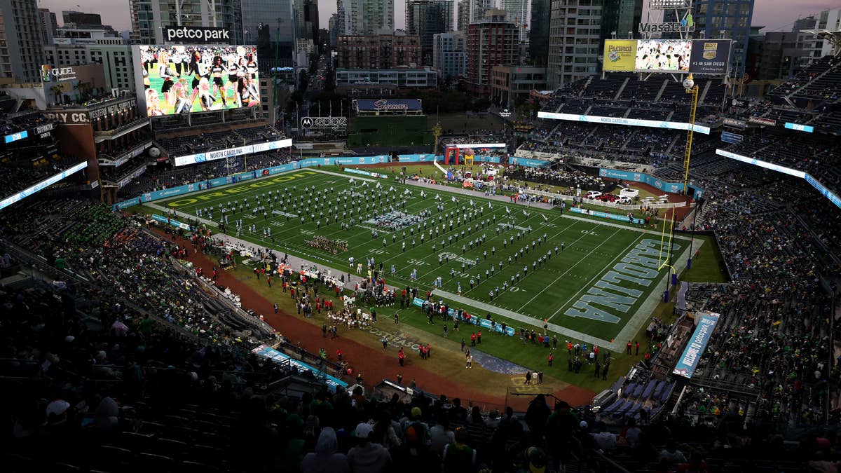 Two College Football Bowl Games Could Be Headed To The CW Network